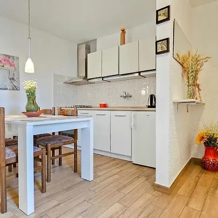 Apartment Ivanka *